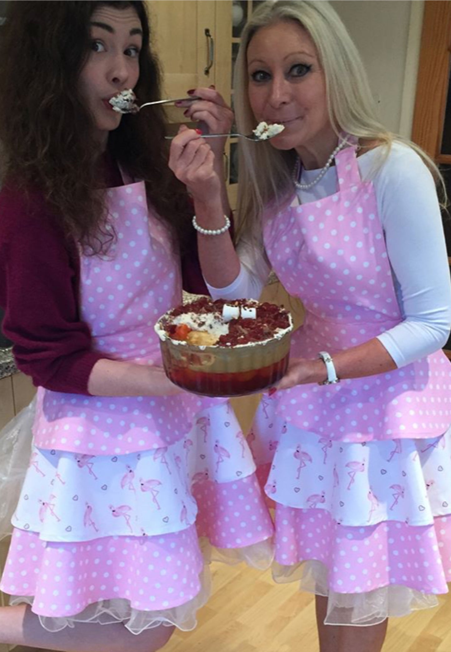 Pretty Flamingo Womens Rara Apron