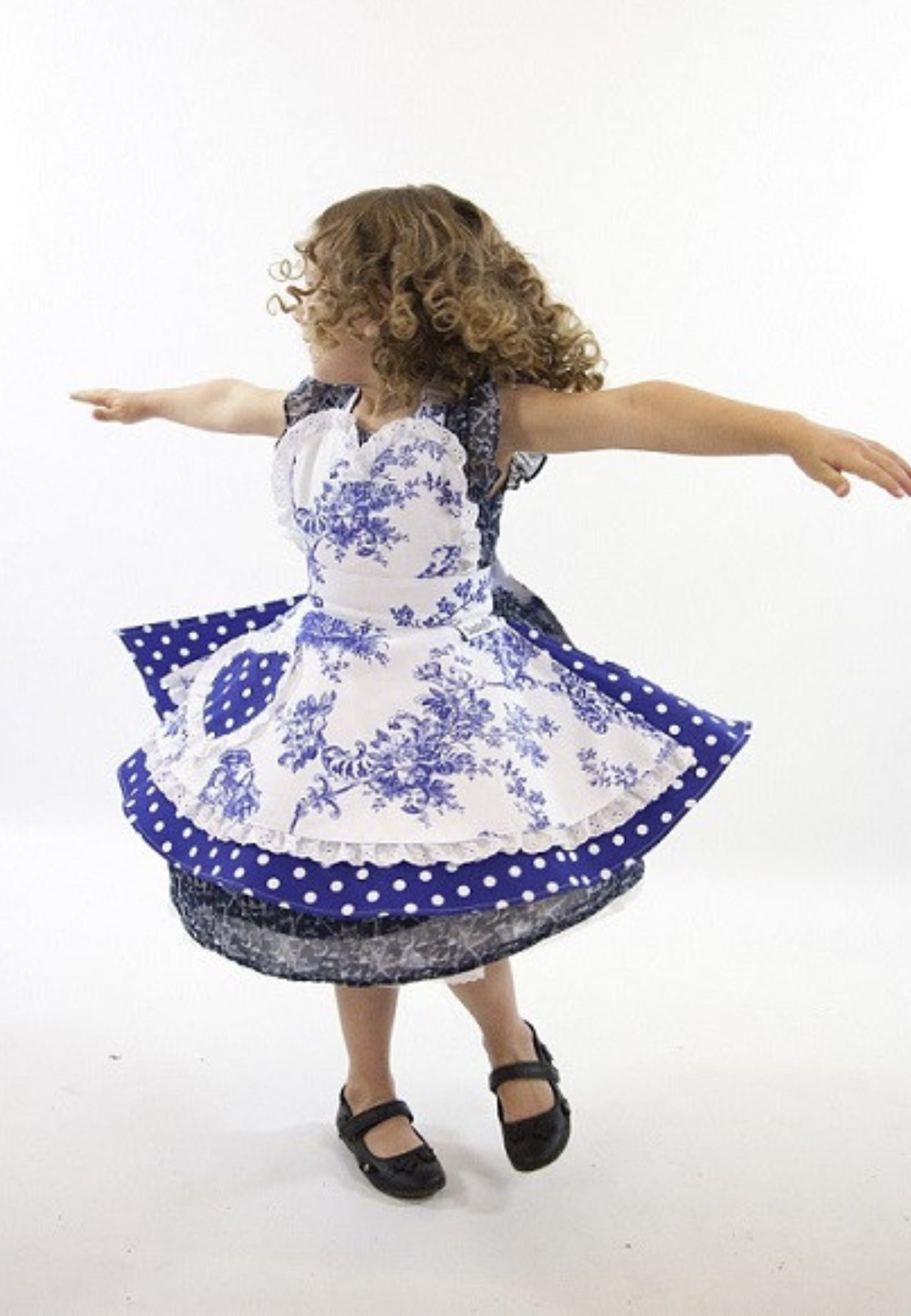 Blue French Toile Children's Apron